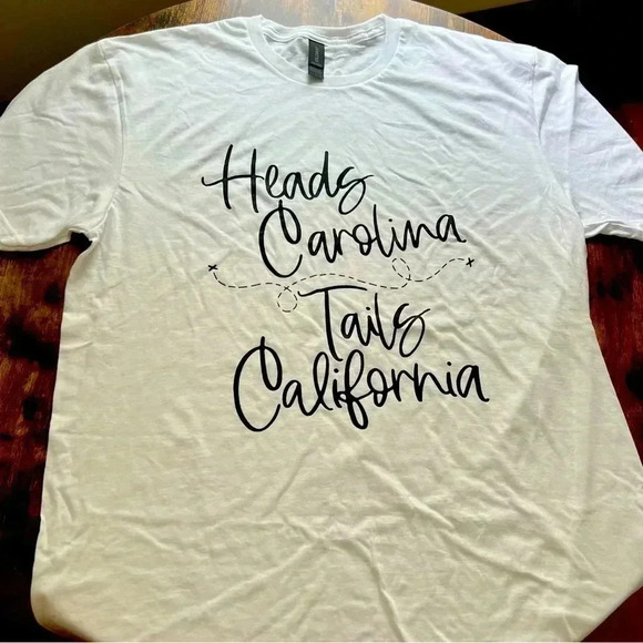 GILDAN | ladies custom Heads Carolina Tails California t-shirt. Size: L - Picture 1 of 7
